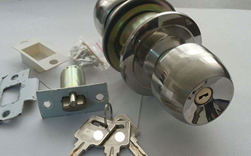 琼山24小时上门开锁公司