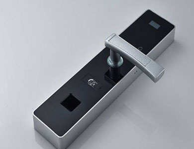 琼山24小时上门开锁公司